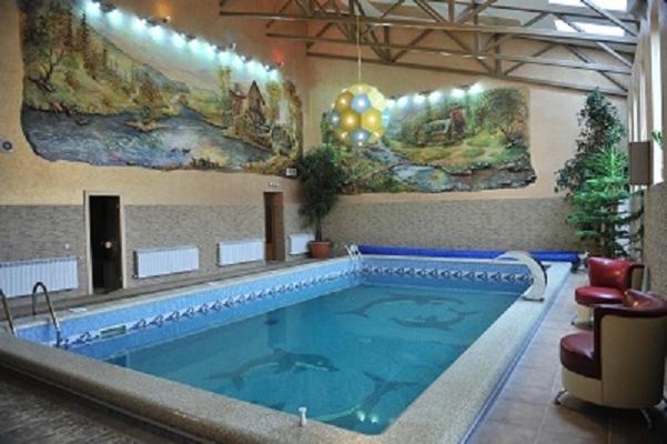 Andinna Hotel Černivci Esterno foto